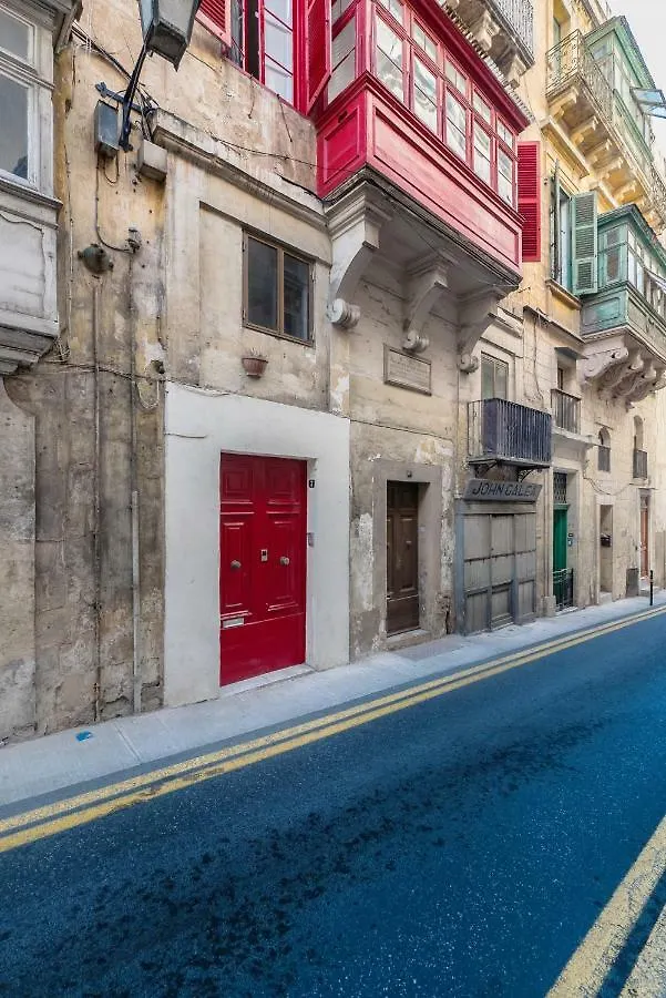 Konukevi Valletta Kampnar City Living